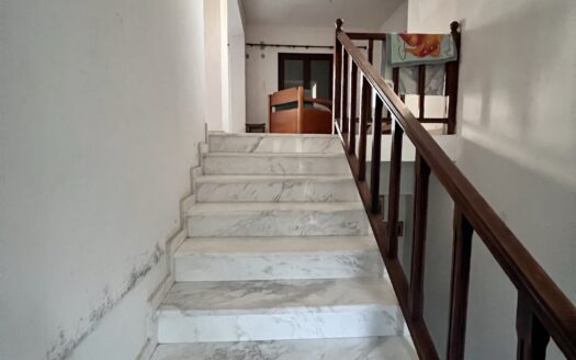 Πωλείται Παραθαλάσσια Μονοκατοικία Τριών Επιπέδων 203 Τ.Μ. Σε Οικόπεδο 825 Τ.Μ. Στον Άγιο Δημήτριο Δυστίων Ευβοίας