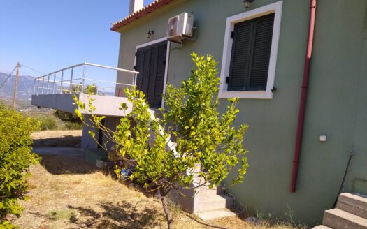 Πωλείται Μονοκατοικία 125 Τ.Μ. Σε Οικόπεδο 961 Τ.Μ. Στo Αυλωνάρι Ευβοίας