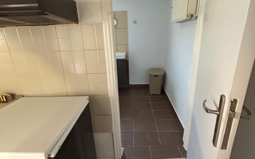 Ενοικιάζεται Γκαρσονιέρα 35 τ.μ. στο Αλιβέρι, Ταμυναίων Ευβοίας