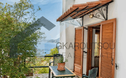 Πωλείται Μονοκατοικία 150 τ.μ. σε Οικόπεδο 501 τ.μ. στην Ενορία Κύμης, Εύβοια