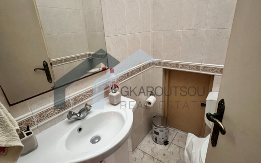 Πωλείται Παραθαλάσσια Μεζονέτα 150 τ.μ., μόλις 200 μ. από την Παραλία – Γαλάζια Νερά Αμαρύνθου Ευβοίας