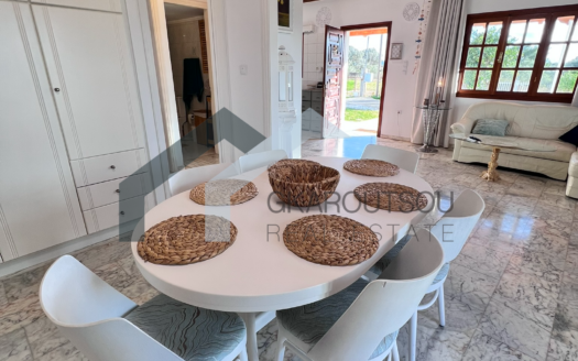 Πωλείται Παραθαλάσσια Μονοκατοικία 121 Τ.Μ. σε Οικόπεδο 395 Τ.Μ. Στο Αλιβέρι Ταμυναίων Ευβοίας