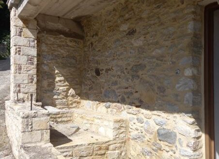 Πωλείται Ημιτελής Πέτρινη Μεζονέτα 86 τ.μ. στο Αυλωνάρι Ευβοίας
